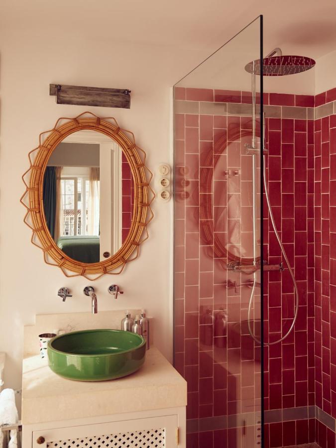 Hotel Cristine Bedfor Mahon Esterno foto